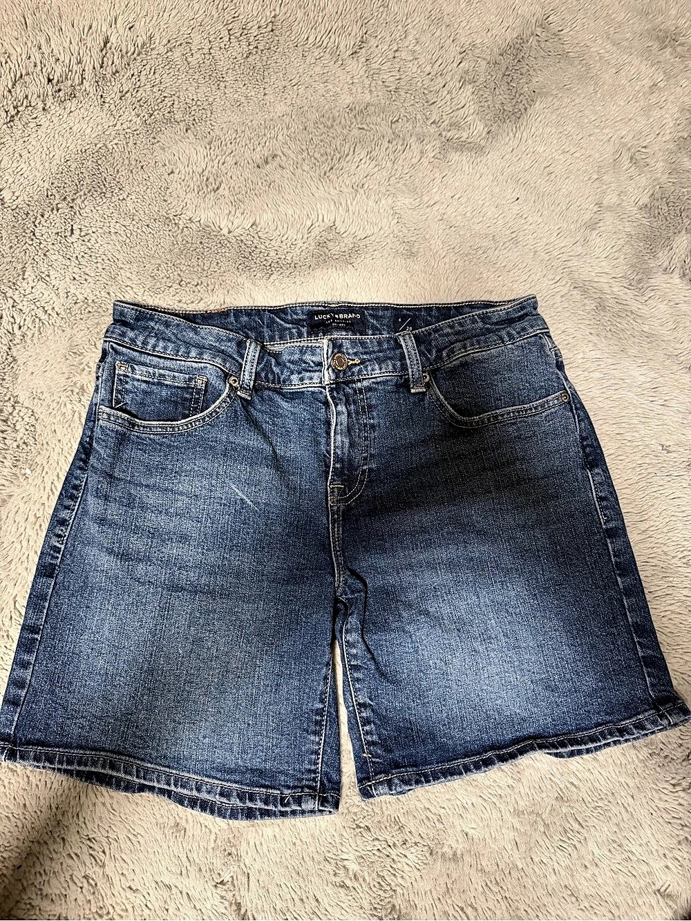 Lucky Brand Denim Jean Shorts Waist 28 Size 6